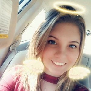 Meet your Posher, Jessica